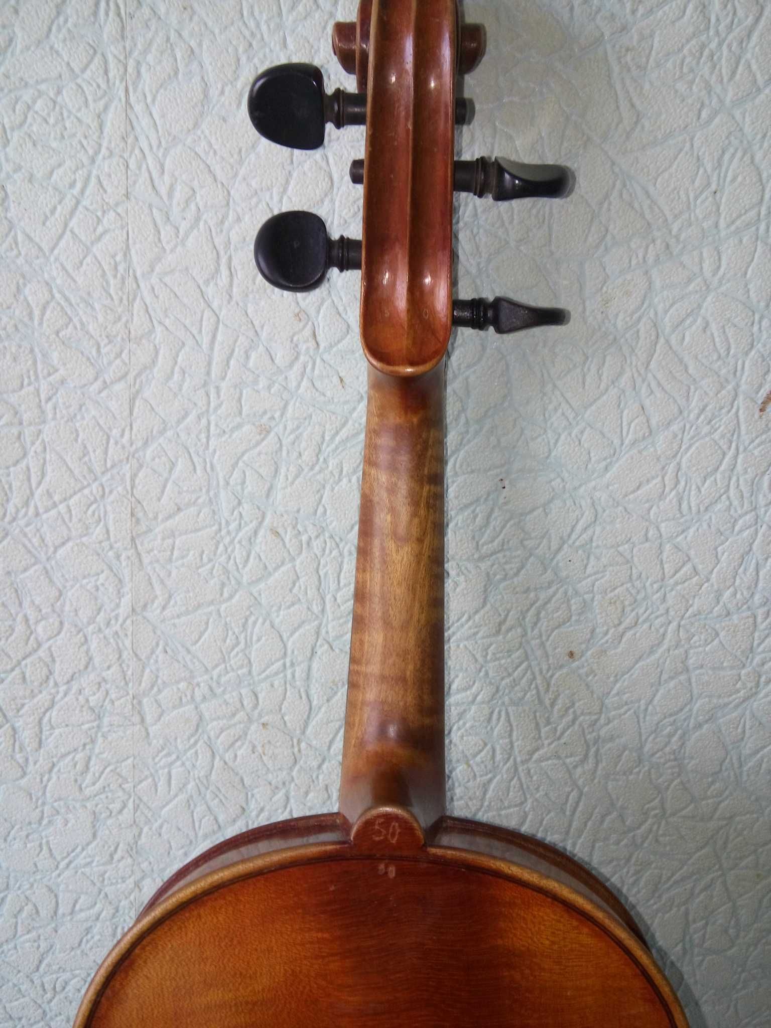 Скрипка 4\4 немецкого происхождения