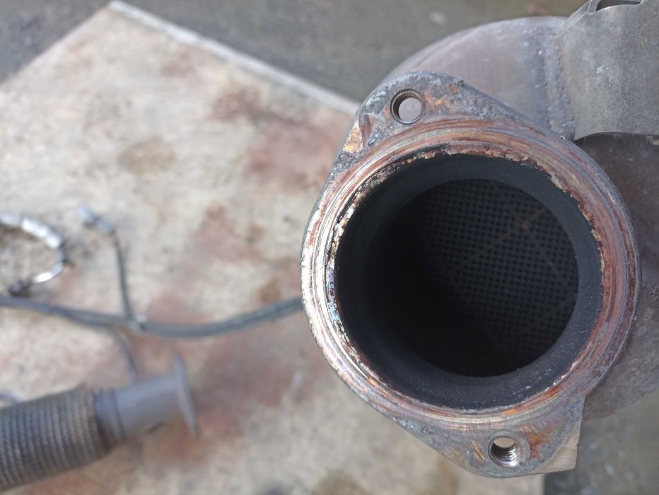 DPF Renault Laguna 3 silnik 2.0 Dci 2008r pełny oryginał C326 Sprawny