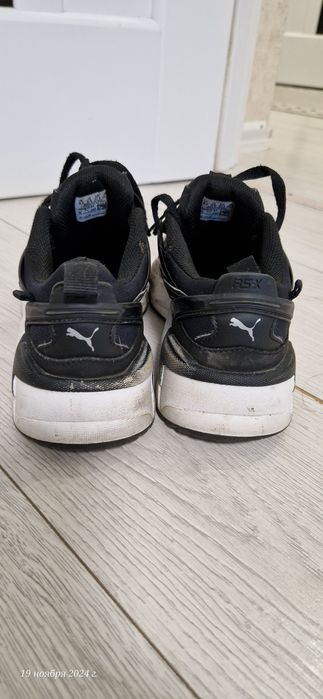 Оригінальні кросовки Puma
