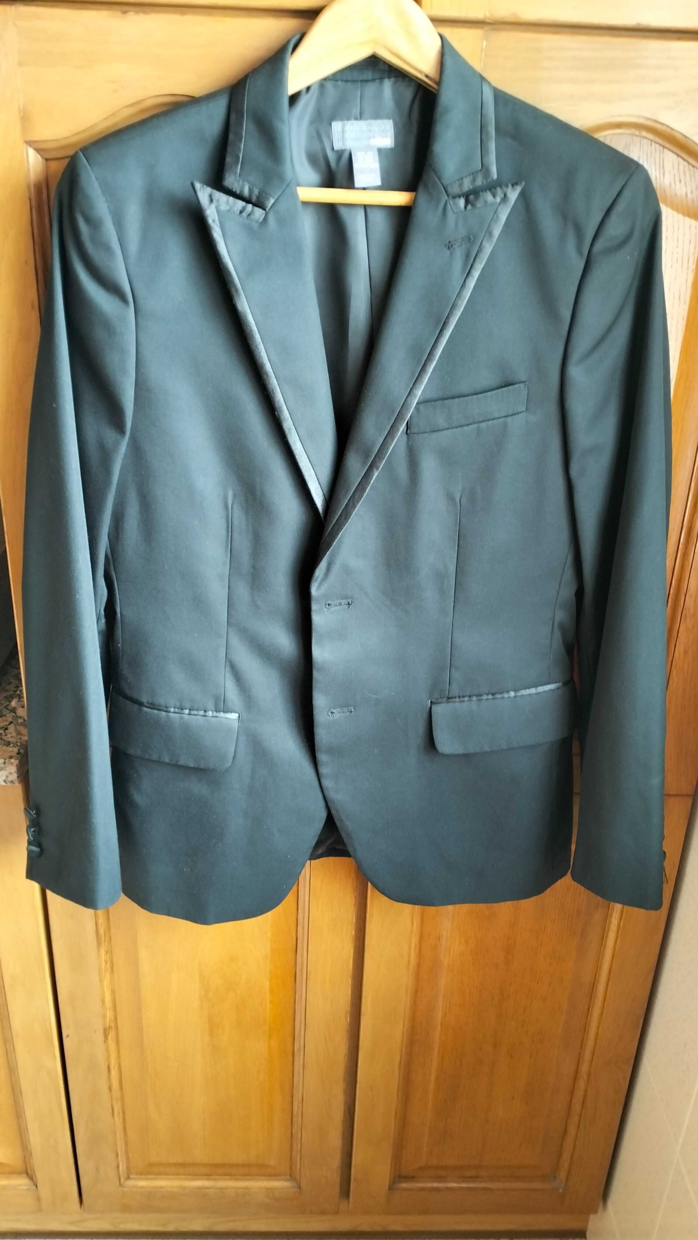 Blazer masculino da H&M em excelente estado, tamanho 48 (S/M)