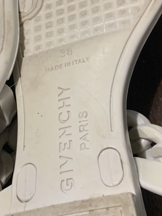 Givenchy sandały Original