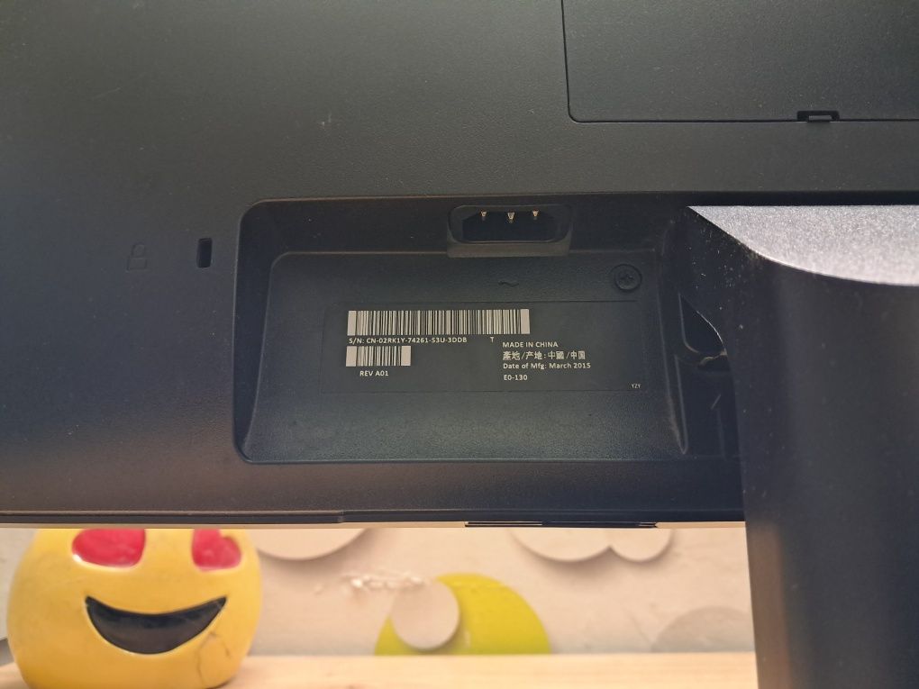 Monitor komputerowy DELL 22 cale LED