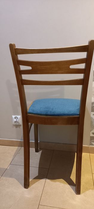 Krzesło z czasów PRL model M 38