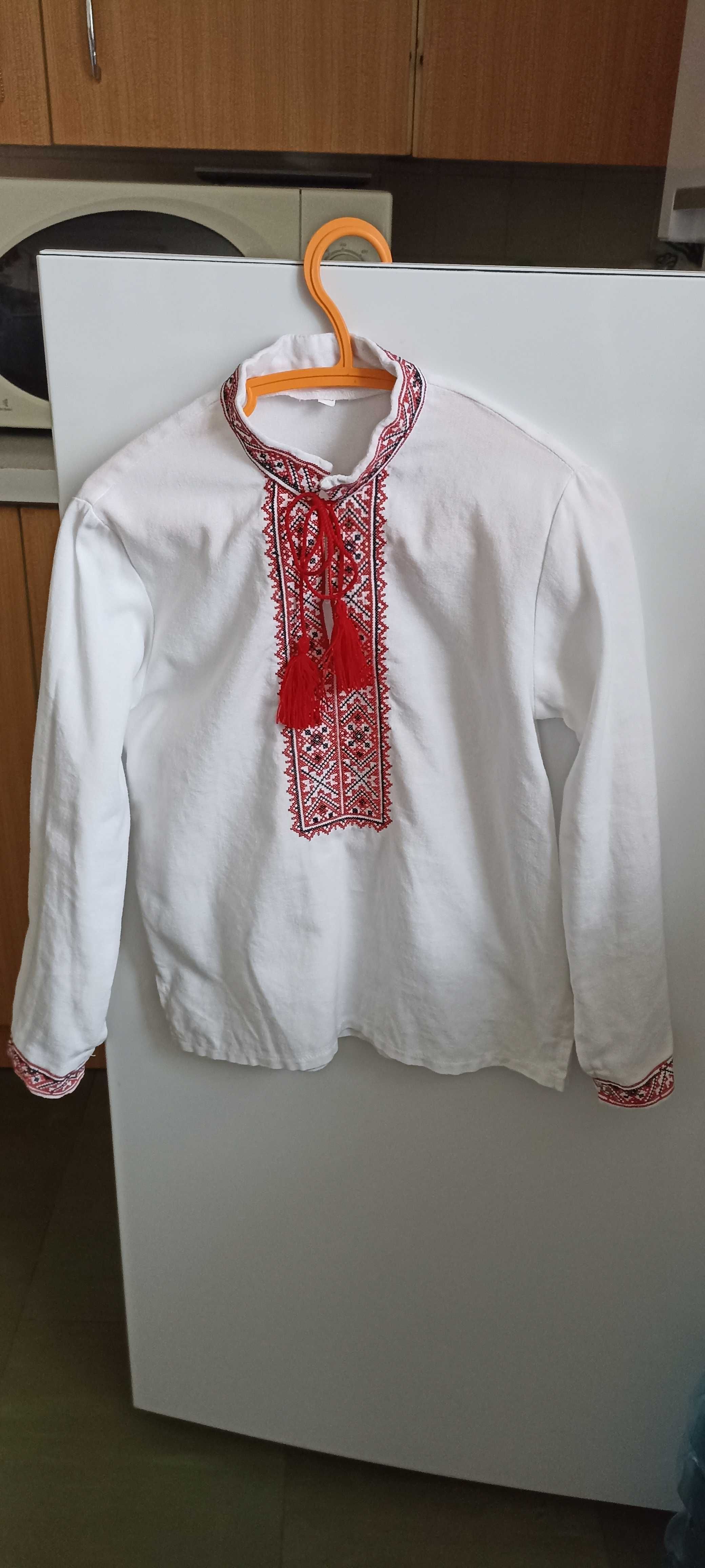 Wyszywanka Ukraińska, koszula haftowana, r. 128
