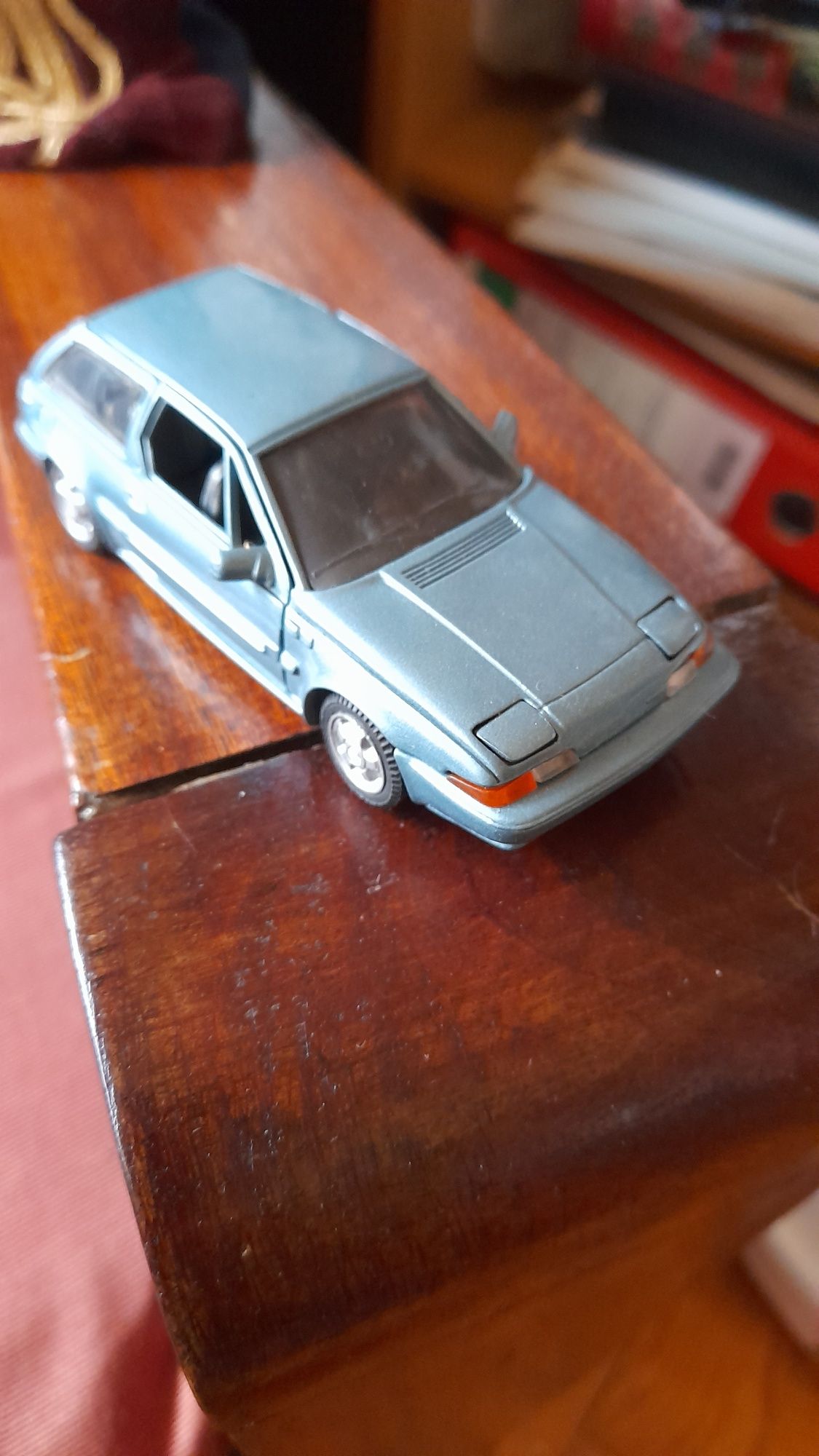 Miniatura volvo 480