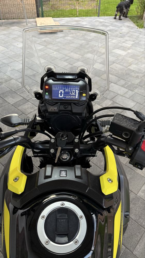 Продам мотоцикл Suzuki V-Strom 250