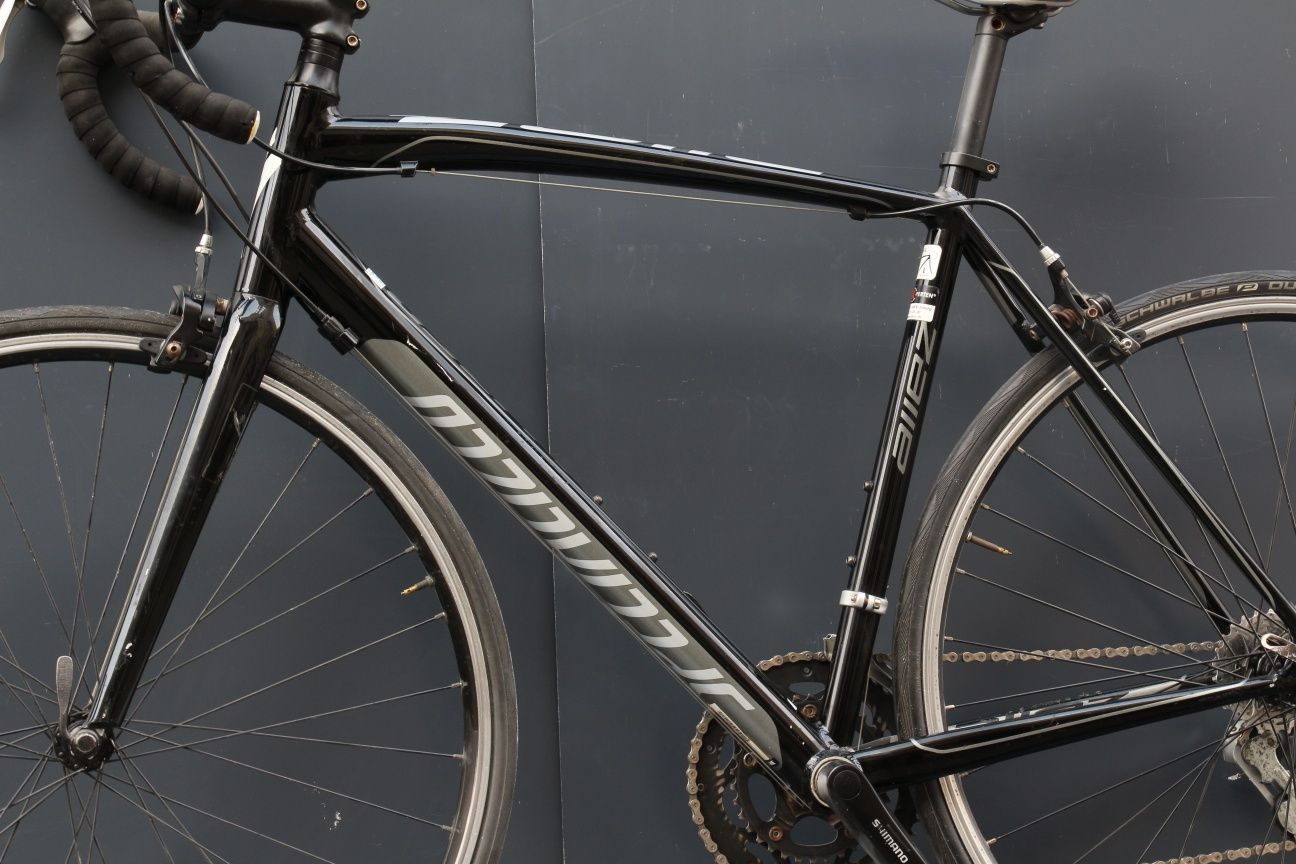 Шосейний велосипед Specialized Allez Compact
