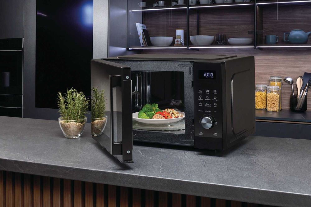 Nowa kuchenka mikrofalowa HISENSE H23MOBSD1HG 800W - okazja !