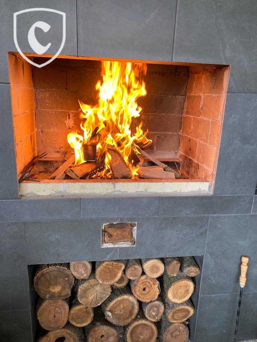 Будинок з меблями + басейн + футбольне поле. Старі Петрівці