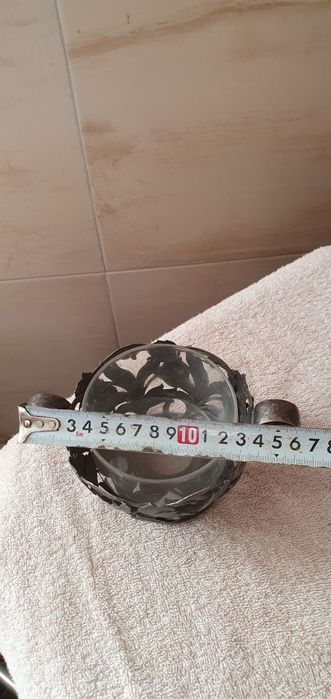 Cukiernica z mosiądzu bardzo ładna.