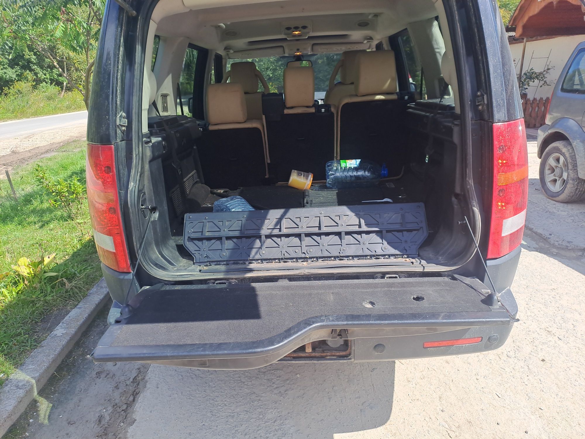 Продам LAND ROVER 2006р.
