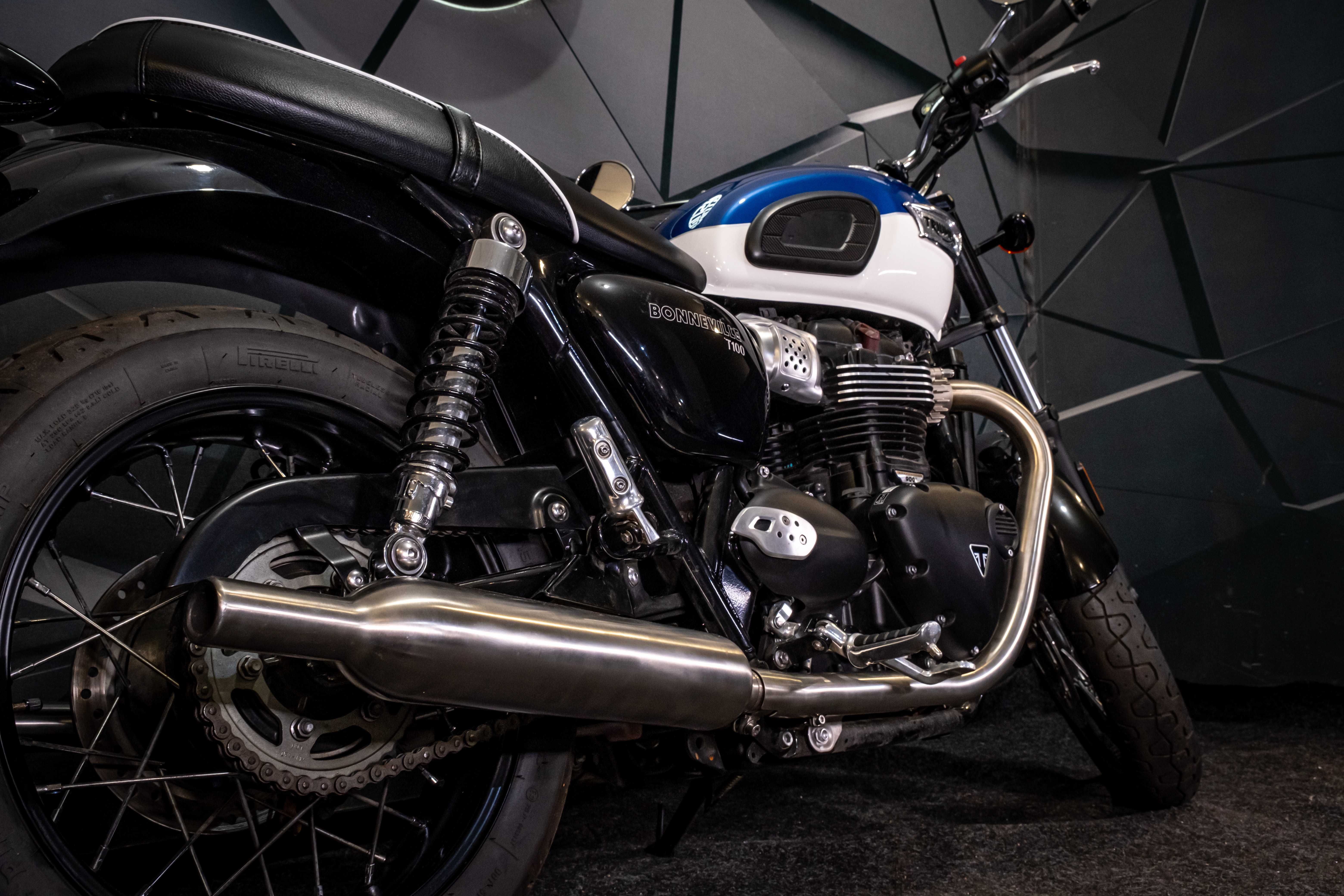 Triumph Bonneville T100