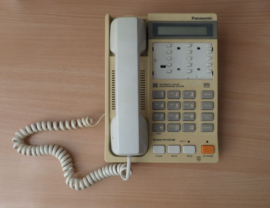 Проводной телефон Panasonic KX-T2365. Спикерфон