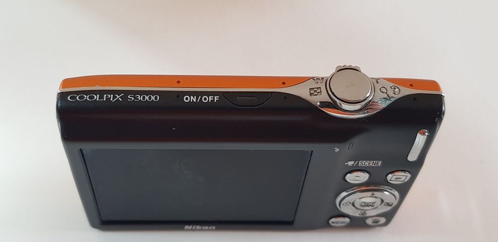 Фотоапарат Nikon Coolpix S3000