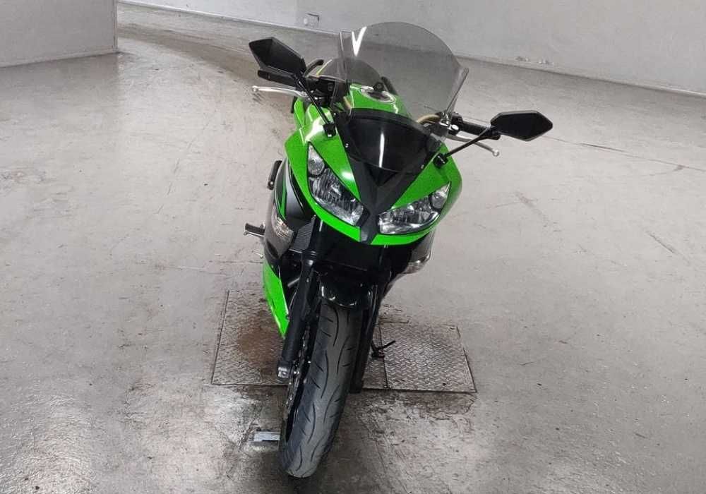 Японський мотоцикл Kawasaki Ninja 400 2013, мотосалон Артмото Полтава