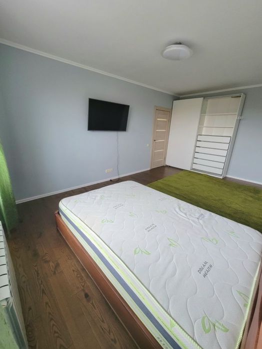 Продам 1 комнатную Чешку на Победе