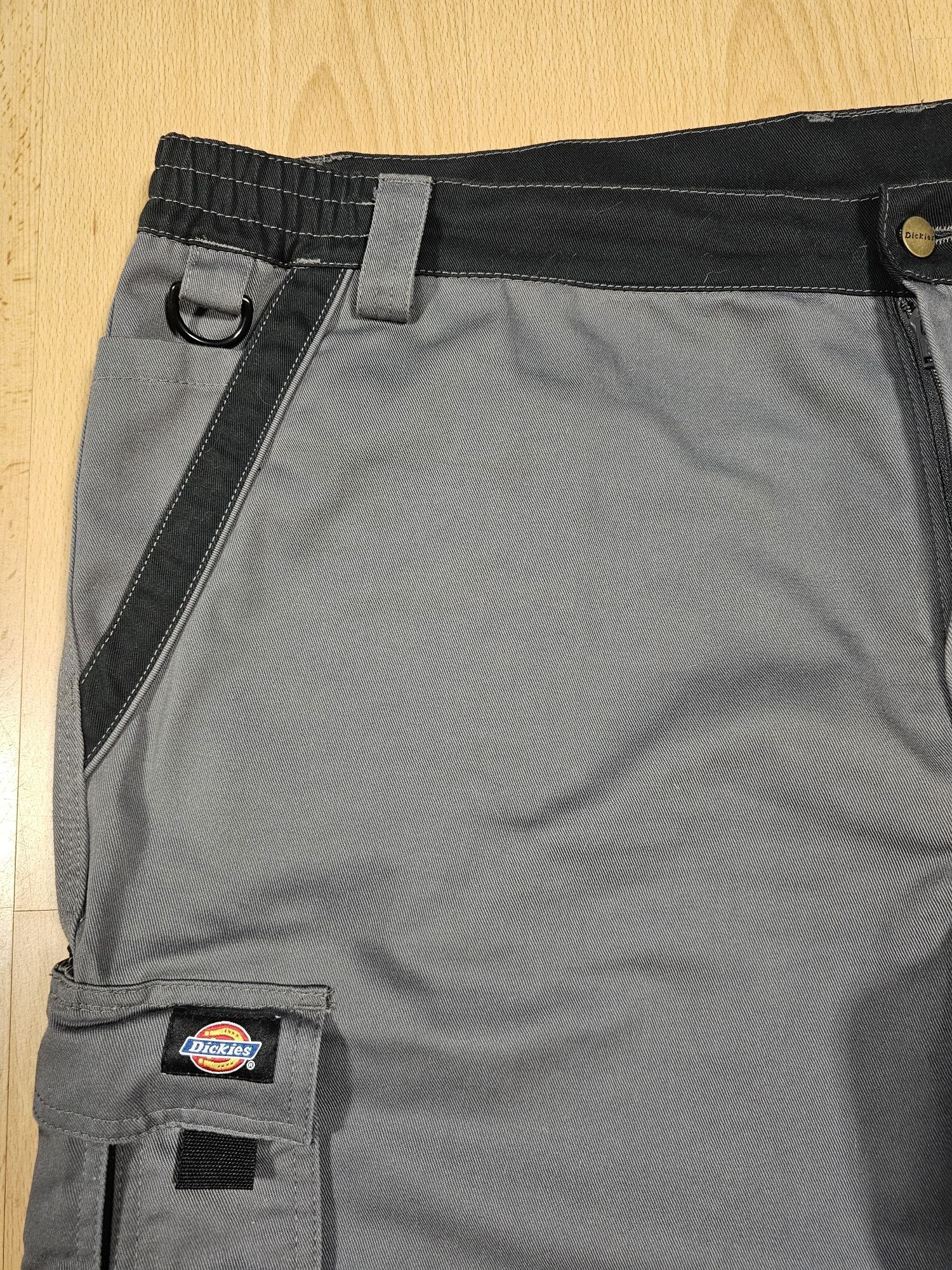 Krótkie spodenki DICKIES roz. 64 - 3XL szorty