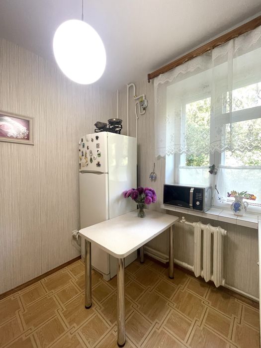 Продаж 2-к вул. Єреванська 25/1, Соломʼянська пл, Космонавтів