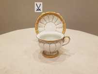 Filiżanka ze spodkiem (duo), porcelana królewska Miśnia (Meissen).
