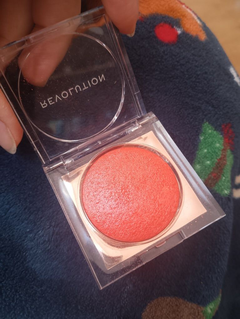 Róż Revolution Peach pop