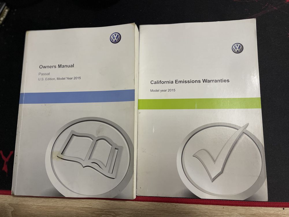 Сервисная книга VW B7 в чехле