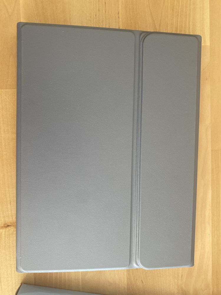 Capa ipad 10 geração com teclado bluetooth wireless