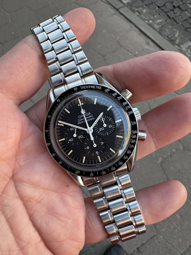 Vintage Omega Speedmaster Professional 42mm 145.022, 1985