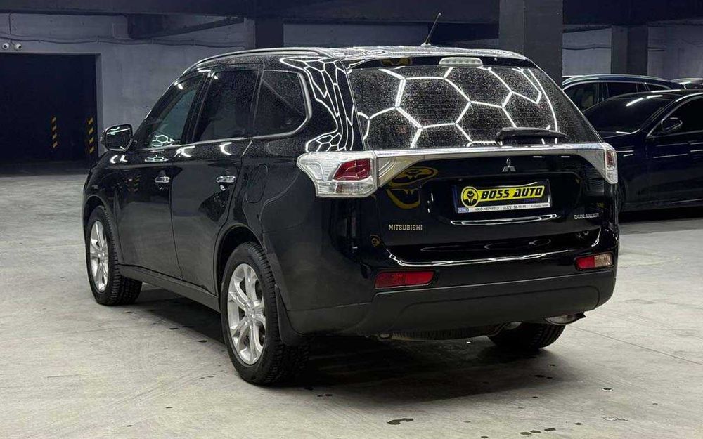 Mitsubishi Outlander 2013