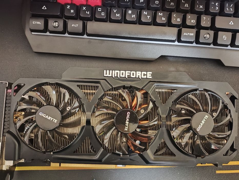 Відеокарта Gtx 770