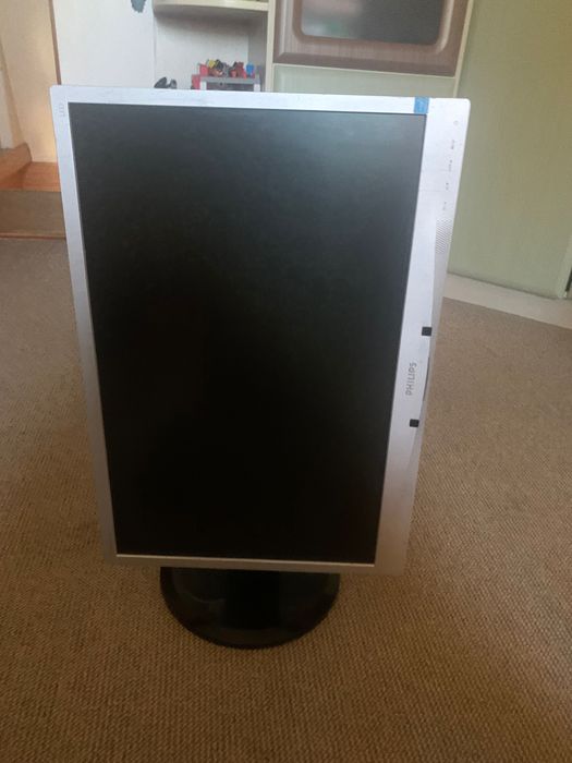 Монітор Philips 220b