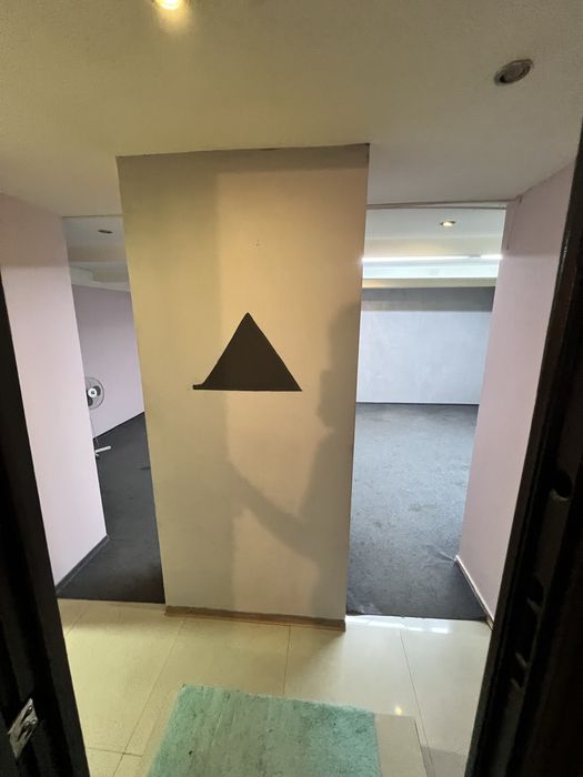 Сдается помещение на Бунина 27 , центр , дворовое