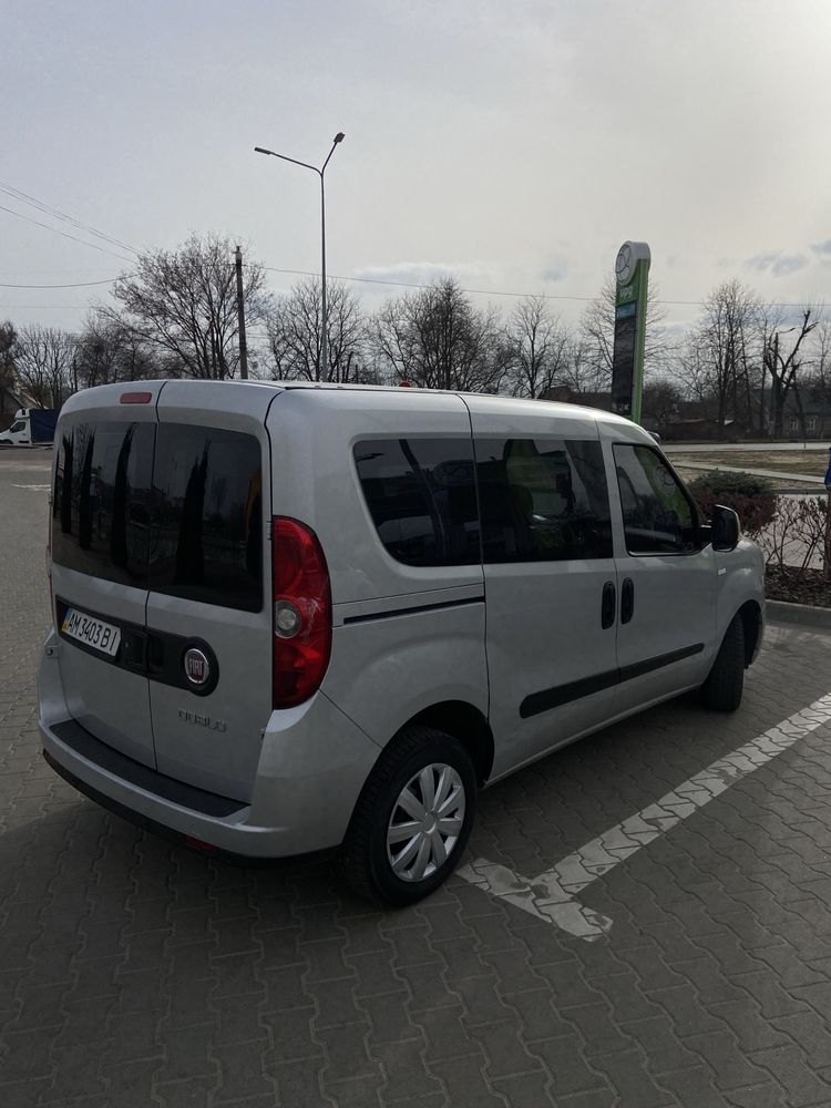 Fiat Doblo 2010рік