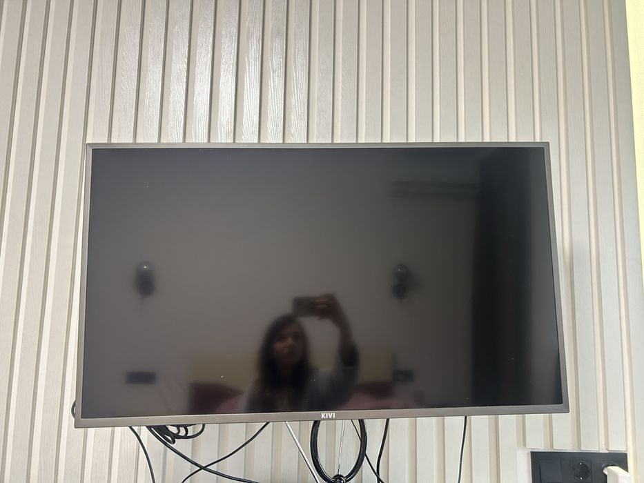 Телевізор KIVI, 40 дюймів