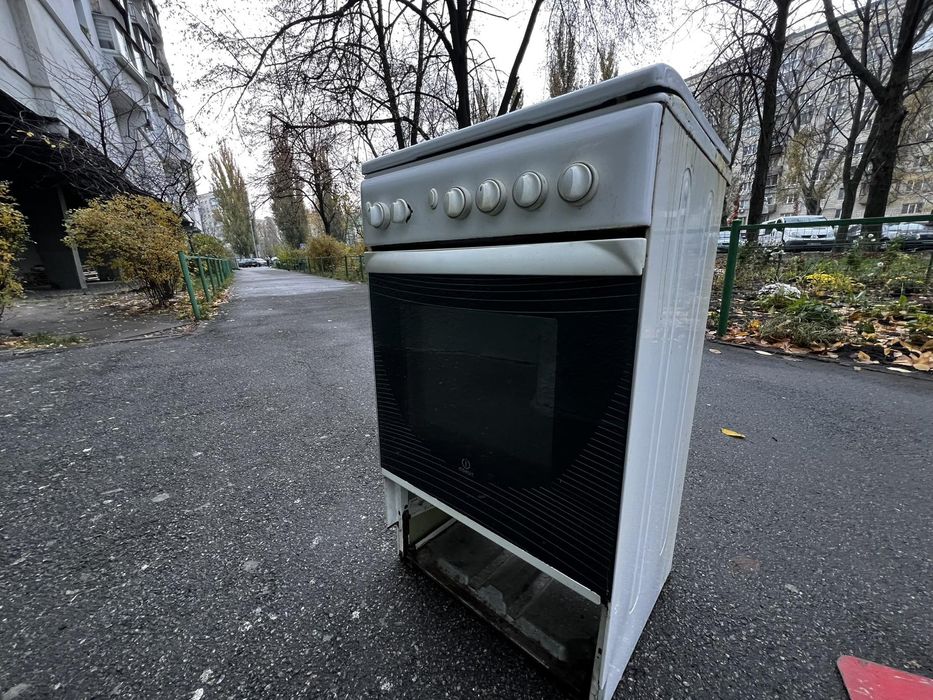 Газовая плита Indesit