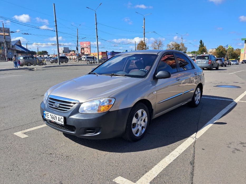 Kia cerato 2008