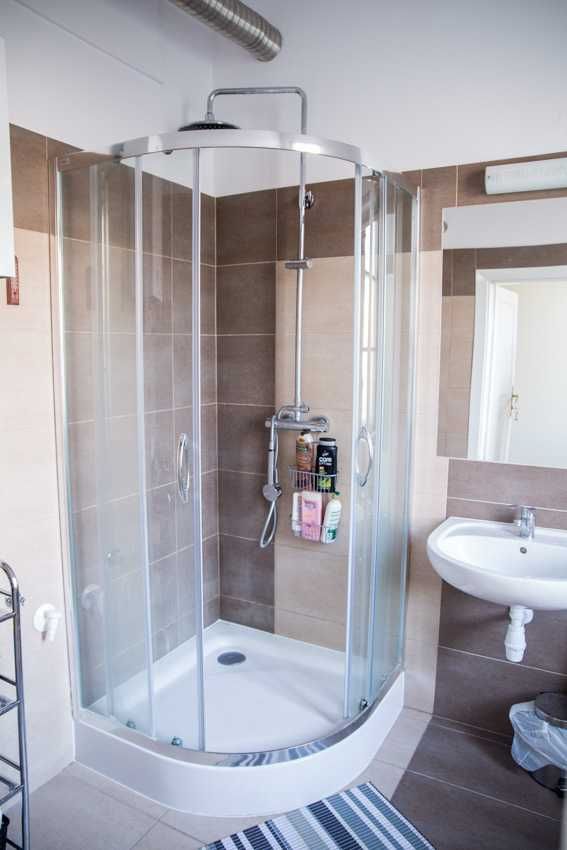 Polish/English Room for rent/pokój do wynajęcia 15m2 ul. Karmelicka