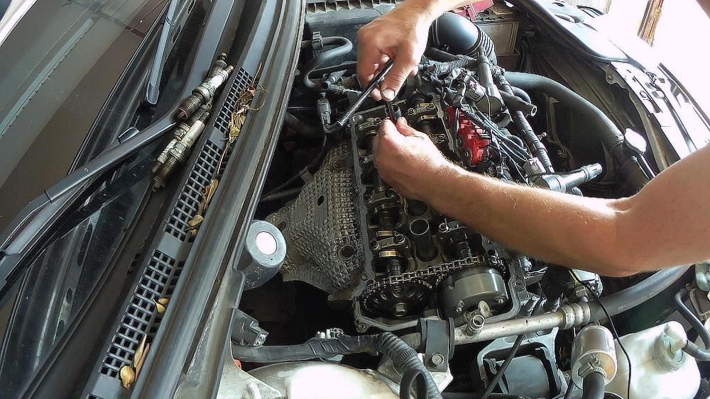 Регулювання клапанів, ремонт двигуна на газу гбо