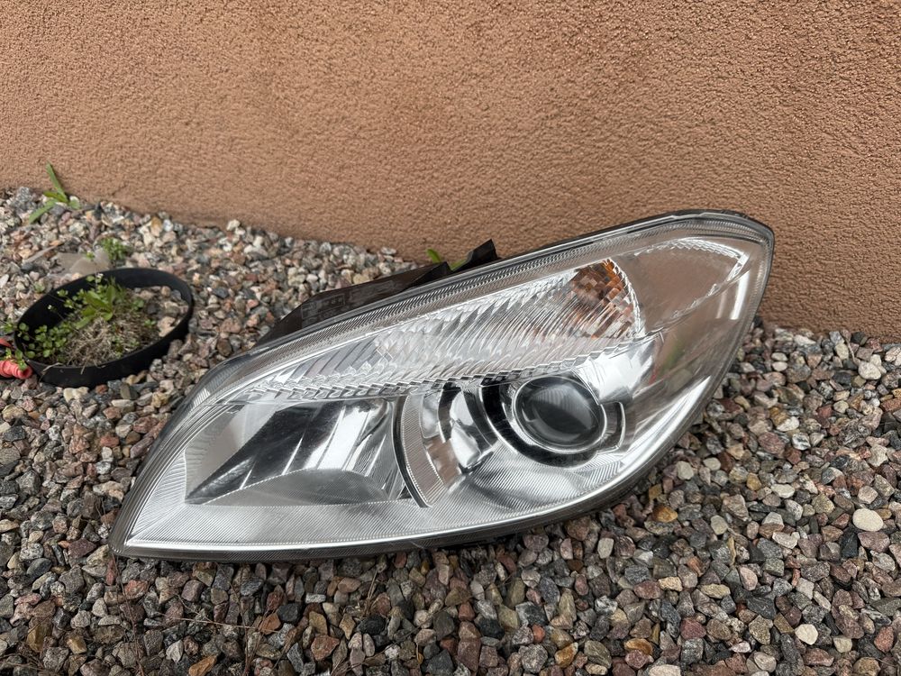 Lampa lewa Skoda Fabia II