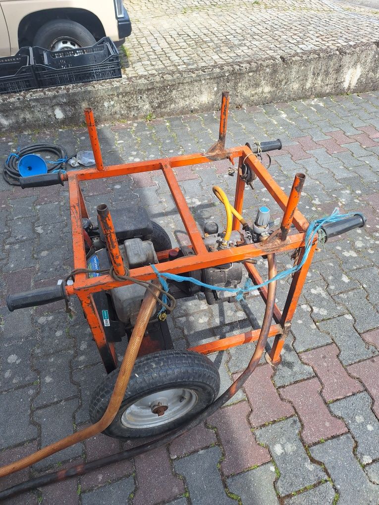 Auto bomba honda