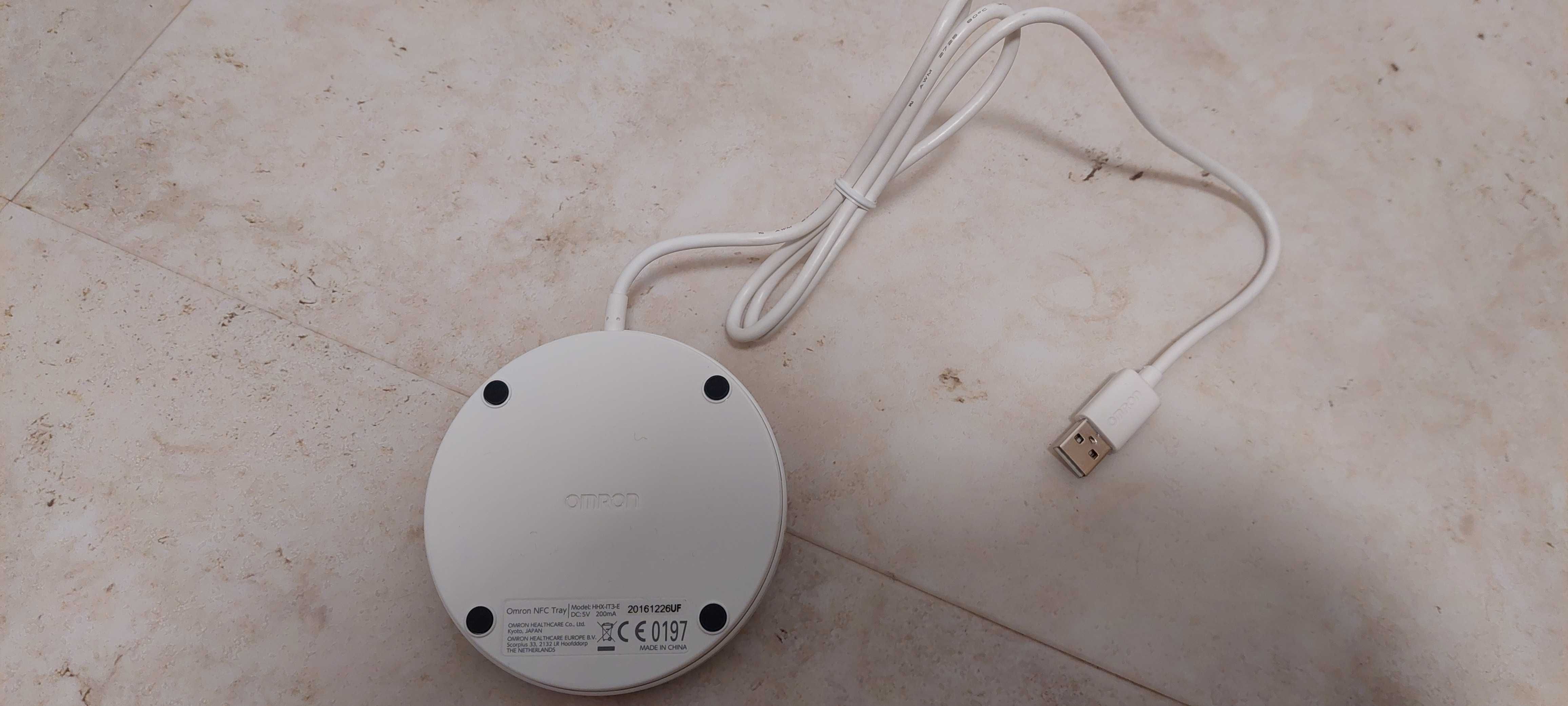 Czytnik NFC OMRON z kablem USB