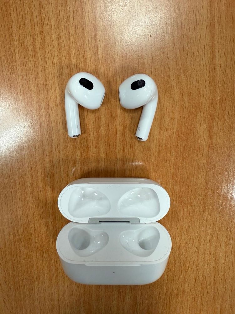 Air Pods impecáveis