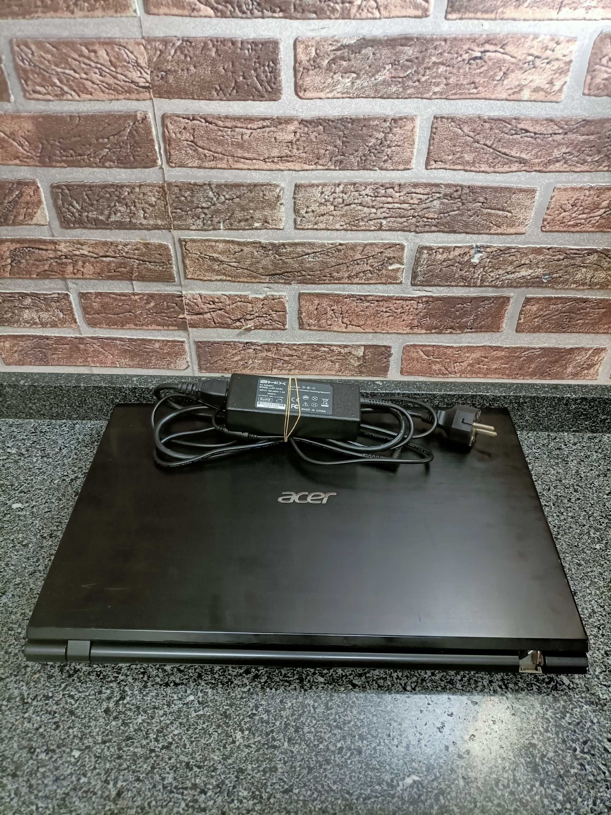 Acer Aspire V3-772G core i7 RAM 8gb SSD 128gb +HD 750gb