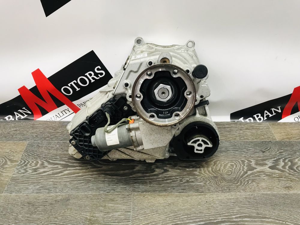 Раздаточная коробка Jaguar F-pace GX637K780BC T2H25840