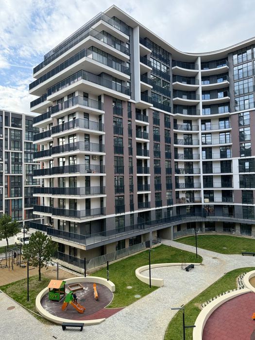 Продаж двокімнатна квартира ЖК Кристал | Crystal | двушка є гардероб