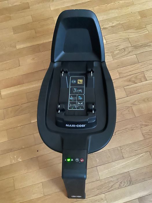 Автокрісло Maxi-cosi