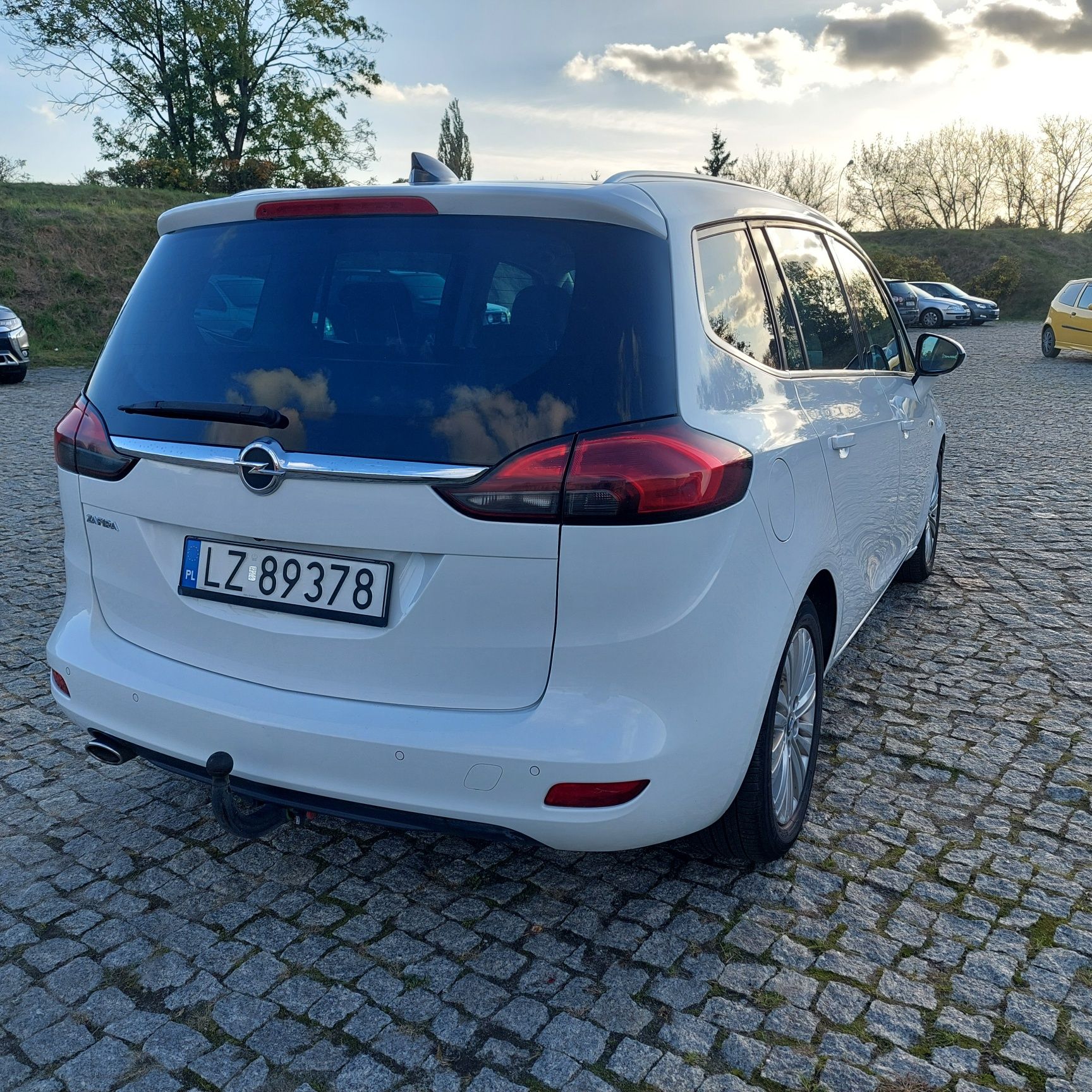 Opel Zafira C lift 7 miejsc 2.0 CDTI 170KM Full Led Nowy rozrząd