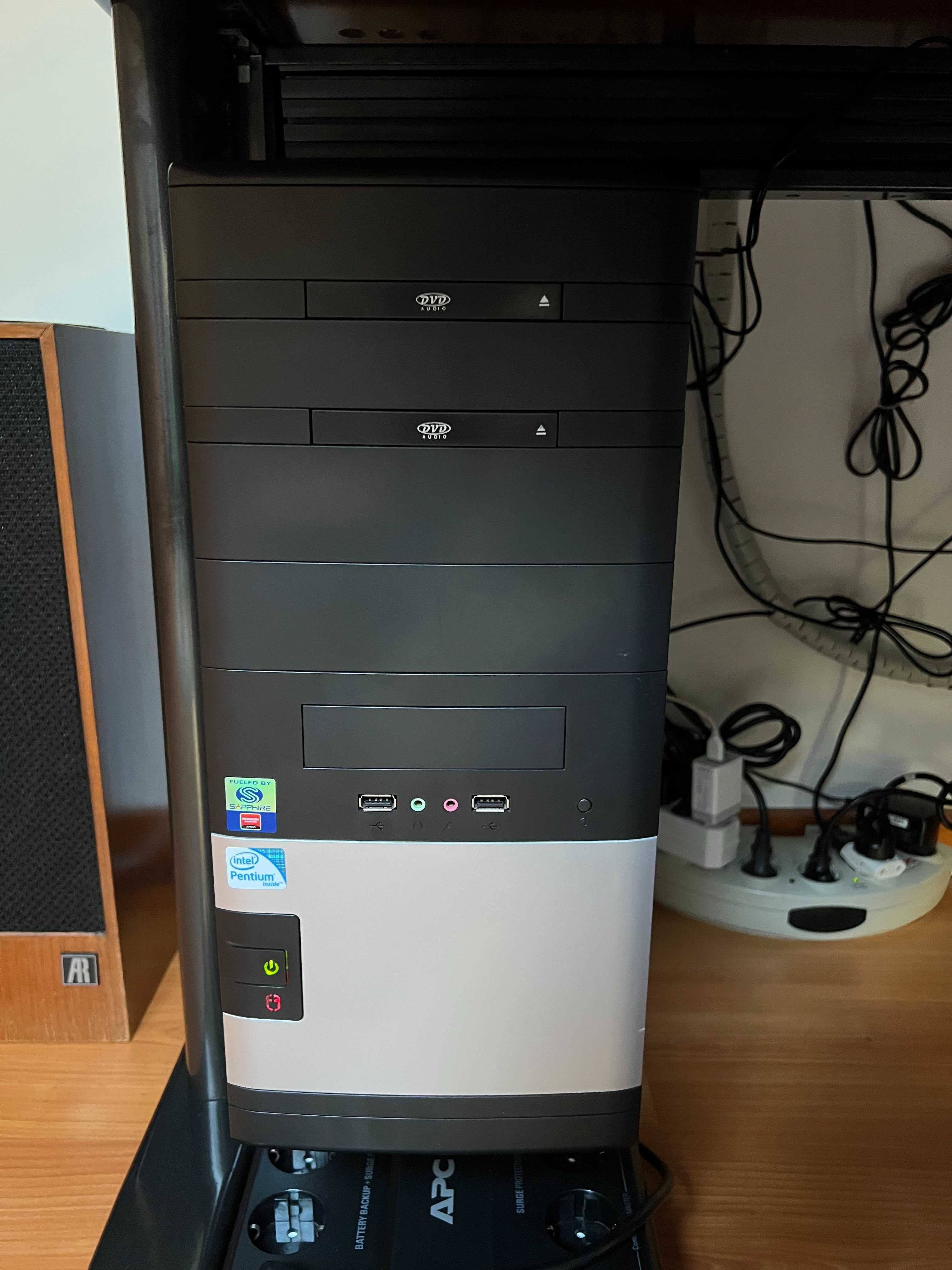 PC Intel Core2 Duo E8400 + Radeon HD6790 + HP Deskjet F4210 All in One