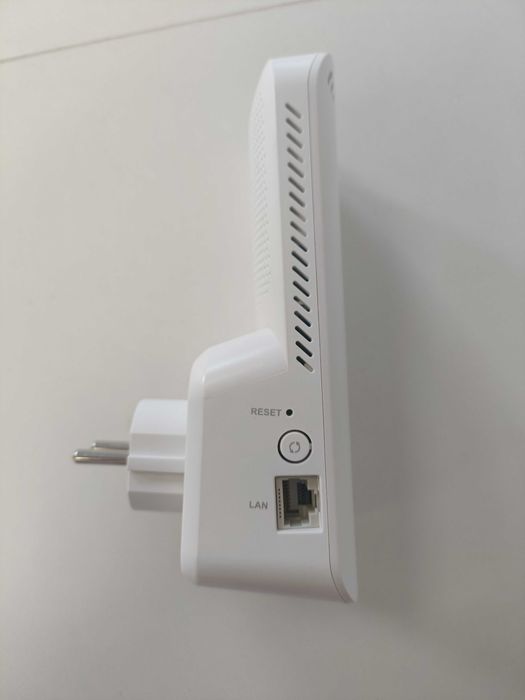 Wzmacniacz sygnału Wi-Fi D-Link DAP-X1860