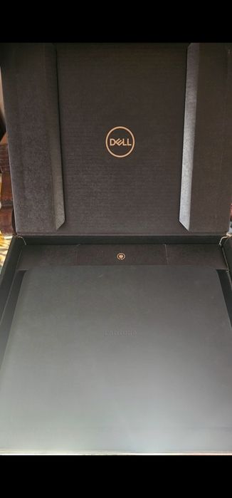 Portátil Dell Latitude 9450