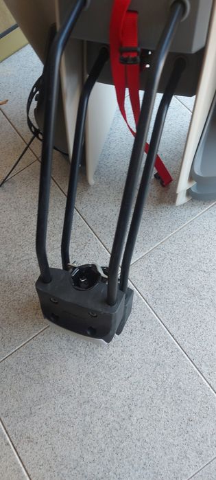 Vendo 2 cadeirinhas para bicicleta cada 25 euros as duas 45 €